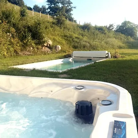 Les Hauts D - Countryside With Hot Tub Apartmán *