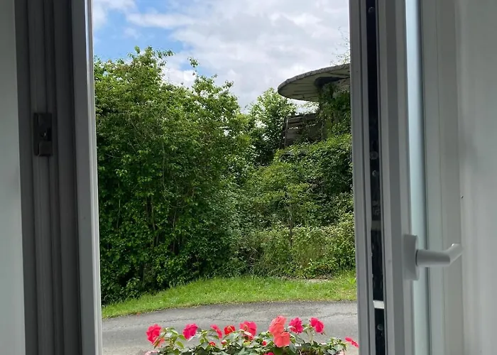 Les Hauts D - Countryside With Hot Tub Apartamento